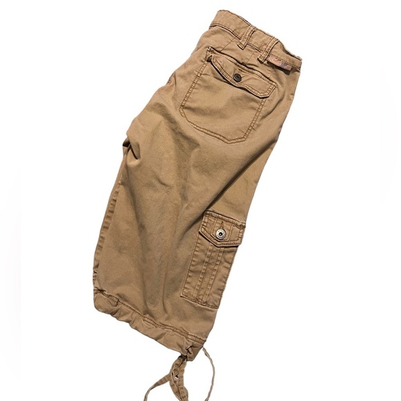 Ethyl Jeans Khaki Capris - Picture 1 of 6